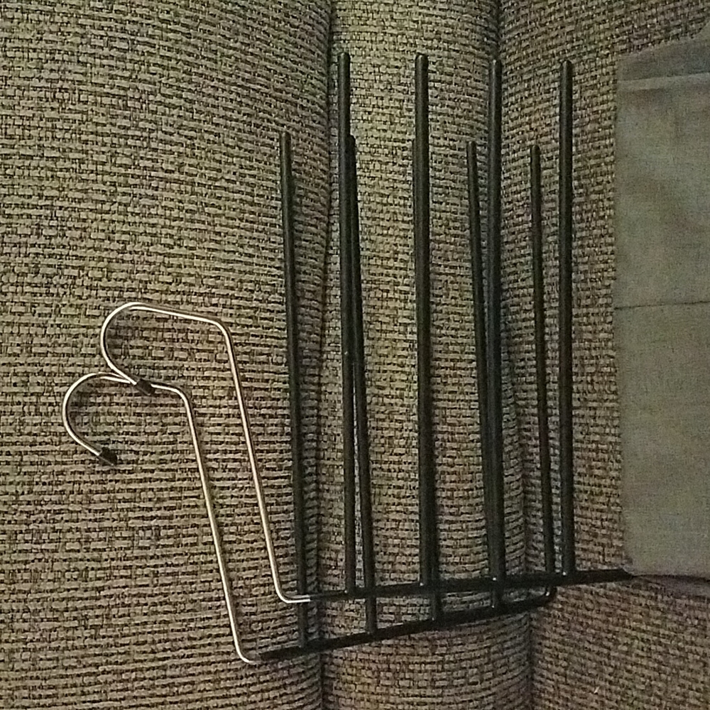 Slack or scarf hangers, 2